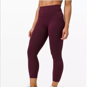 Wunder under maroon crop legging